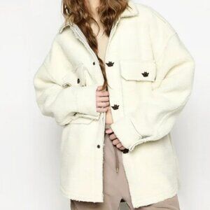 NWOT Boys Lie Sherpa ivory jacket